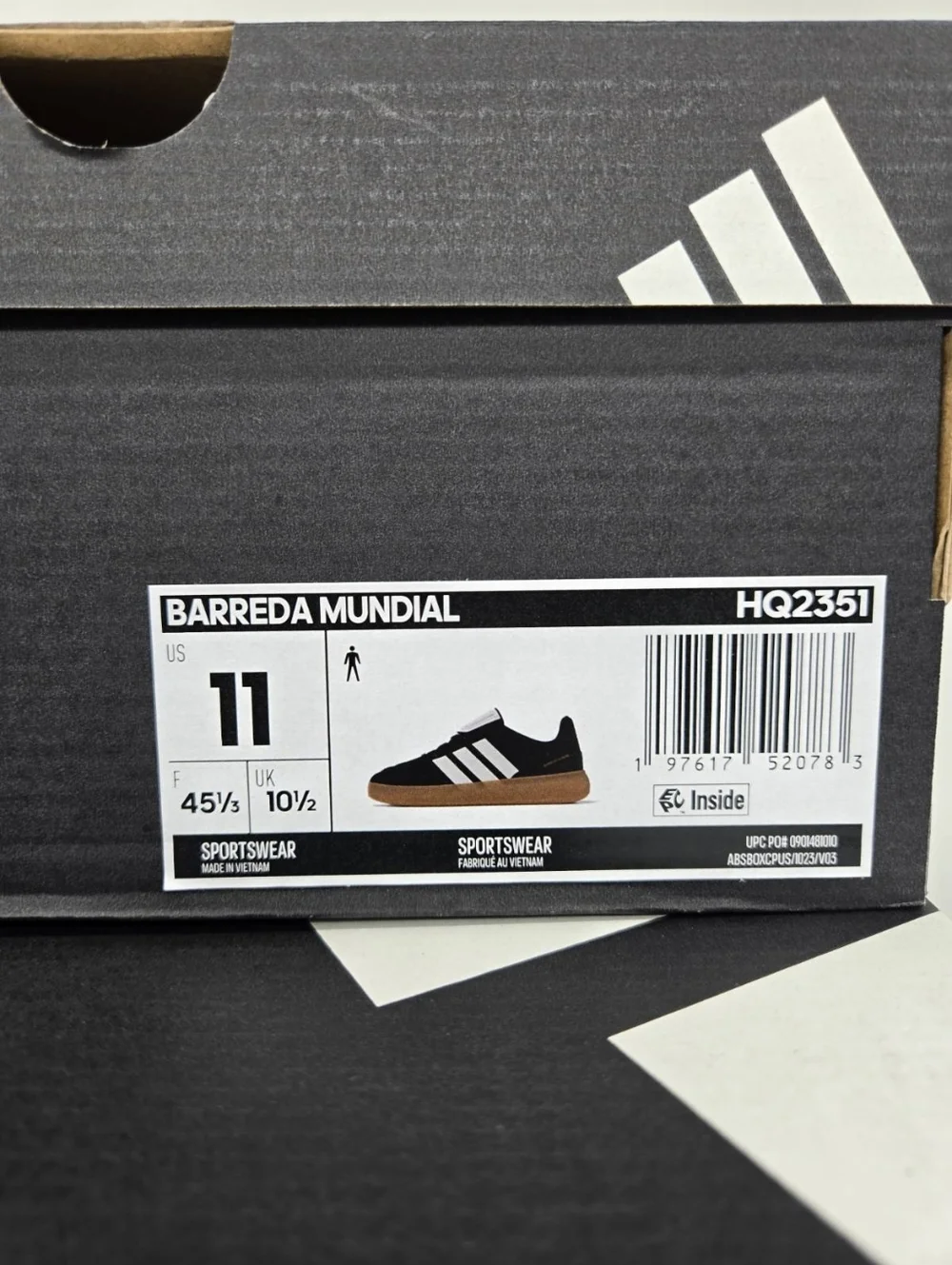 adidas Men's Barreda Mundial HQ2351 Black White Gum Shoes Size 11 New